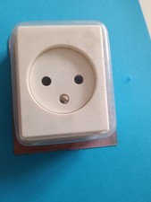 Prise Legrand Galion 2P/ 10/16A  Protection Enfant Ref 83022