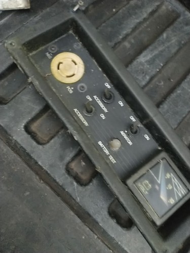 Front bow power panel - front, for