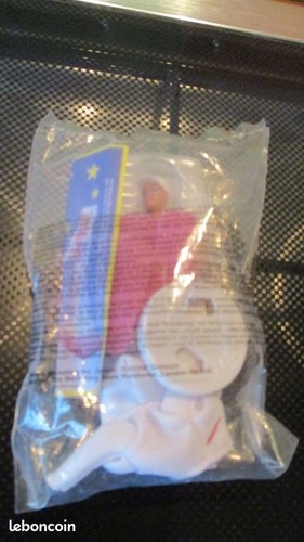 Petite figurine barbie - petite,