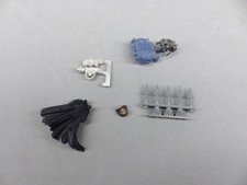 Warhammer 40k marine bits