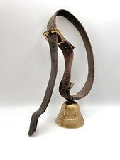 Ancienne Cloche en Bronze à vache sonnaille Alpage avec collier Cuir