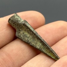 Véritable tête de flèche