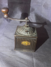 ancien moulin à café en