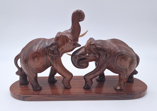 Eléphants bois sculpté à - sculpté,