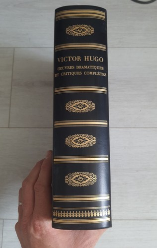 Livre victor hugo œuvres - hugo,