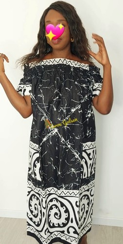 Robe africaine noire - et, blanc