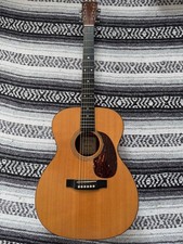 Martin ooo-16GT / guitare