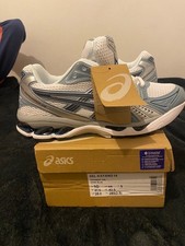 chaussure asics kayano 14