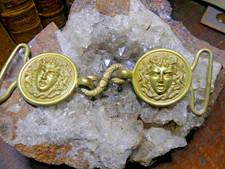 Authentique paire de BOUCLES