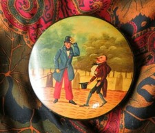 ancienne boite a mouche ronde