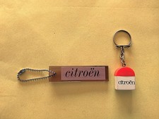2 ANCIENS PORTE CLÉS CITROËN