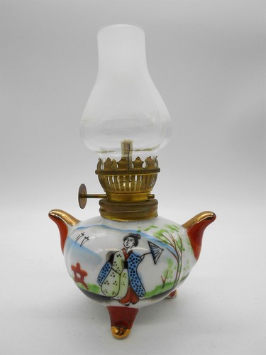 Tres belle lampe huile en - tres,