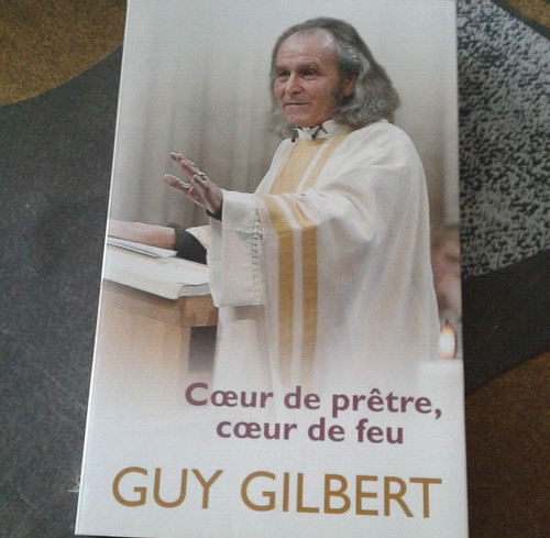 Livre coeur pretre - livre,
