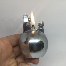 Briquet ancien essence Dandy