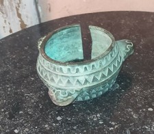 Ancien gros bracelet en bronze