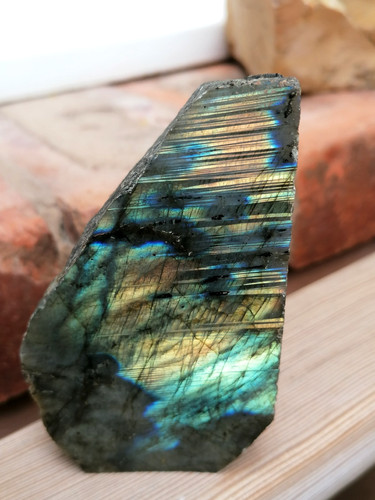 Labradorite semi polie 212 - labradorite, g