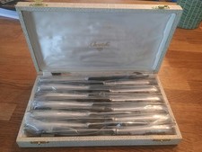 Coffret 12 couteaux à poisson Christofle – modèle Spatours – métal argenté 90 –