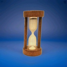 ancien sablier en bois