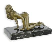 Sculpture en bronze femme
