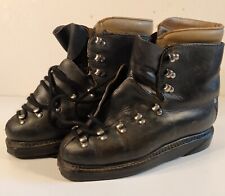 chaussures bottes montagne brodequin cuir trapper ski T 39