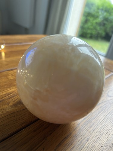 Boule sphere minérale - /,