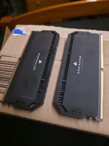Corsair dominator platinum - platinum, rgb
