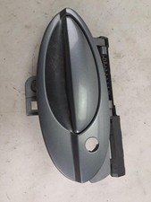 Poignee porte avant gauche