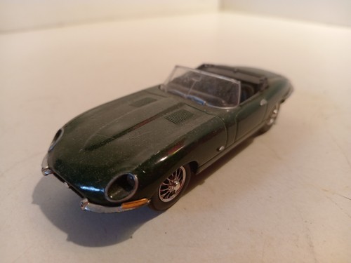 Collection presse jaguar type - presse,