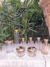 Ensemble De Pots et Flacons De