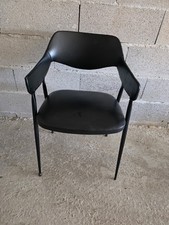 Fauteuil design du XXe **
