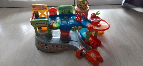 Mon premier garage interactif - mon,
