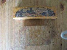 2 BOÎTE À TIMBRES