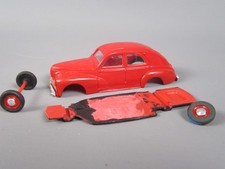 D426 Peugeot 203 Heller Réf 80160 Kit 1/43 Carrosserie Châssis Pièce Détachée