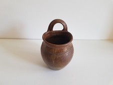 Vase à suspendre en grès