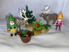 Playmobil Nourrissage Des Rennes Père Noël Par Lutins Sapin Carottes Christmas