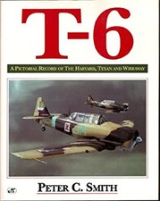 T-6 Texan Broché William