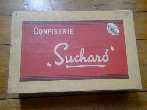 Ancienne grande boite - , en