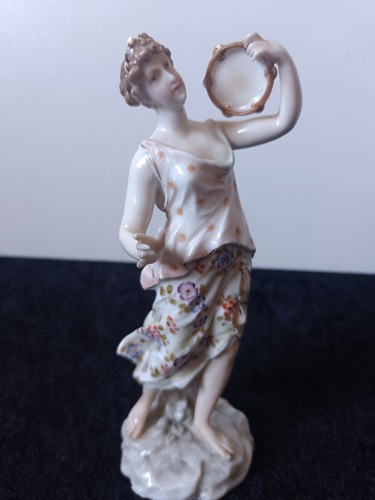 Figurine porcelaine - en,