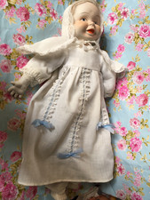 Poupée poupon ancien a trois