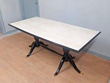 Table déco en noyer laqué