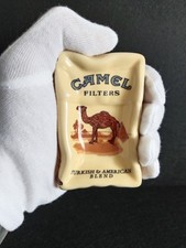 Cendrier Camel. Cendrier en