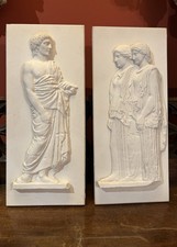 Paire Bas Reliefs