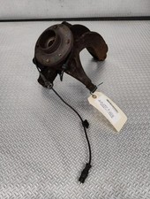 Pivot de moyeu avant gauche