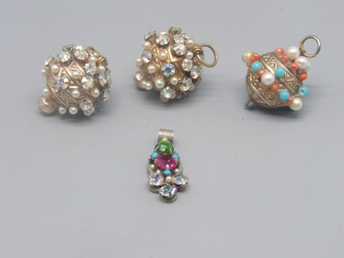 Lot pendentifs anciens ornes - lot,