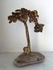 Arbre en bronze non signé de