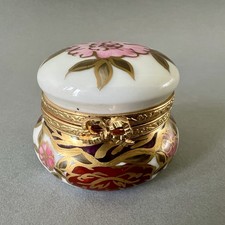 Petite boîte ronde miniature