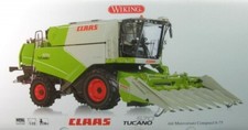 Claas Tucano 570 Combine with