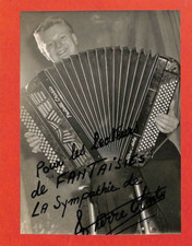 ACCORDÉONISTE A IDENTIFIER /