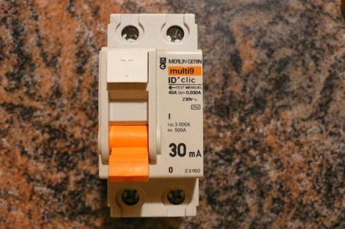 Interrupteur differentiel 40a - interrupteur,