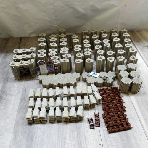Heroscape castle fortress - castle,